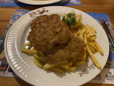 Alte Post(アルテポスト)グリンデルワルトスイス料理シュニッツェル