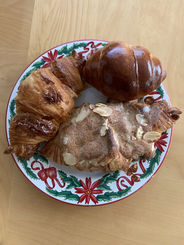 食べて旅して 音楽と本 旅ゴコロ 食べゴコロ 旅心 食べ心 パン