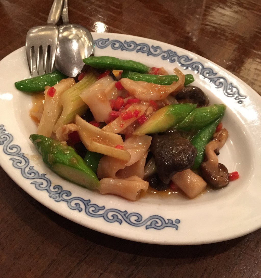 横浜中華街 その3 白ミル貝のマレーシア風エビソース炒め その奥深い味 食べて旅して 音楽と本 旅ゴコロ 食べゴコロ 旅心 食べ心 横浜中華街 その3 白ミル貝のマレーシア風エビソース炒め その奥深い味 食べて旅して 音楽と本 旅ゴコロ 食べゴコロ 旅心 食べ心