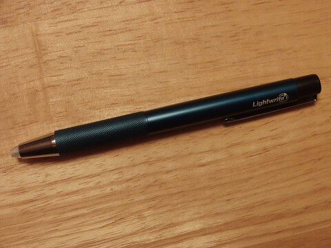 おすすめ 暗闇でも書ける ライトライト ゼブラ 感想 ボールペン 旅と読書とその他もろもろ