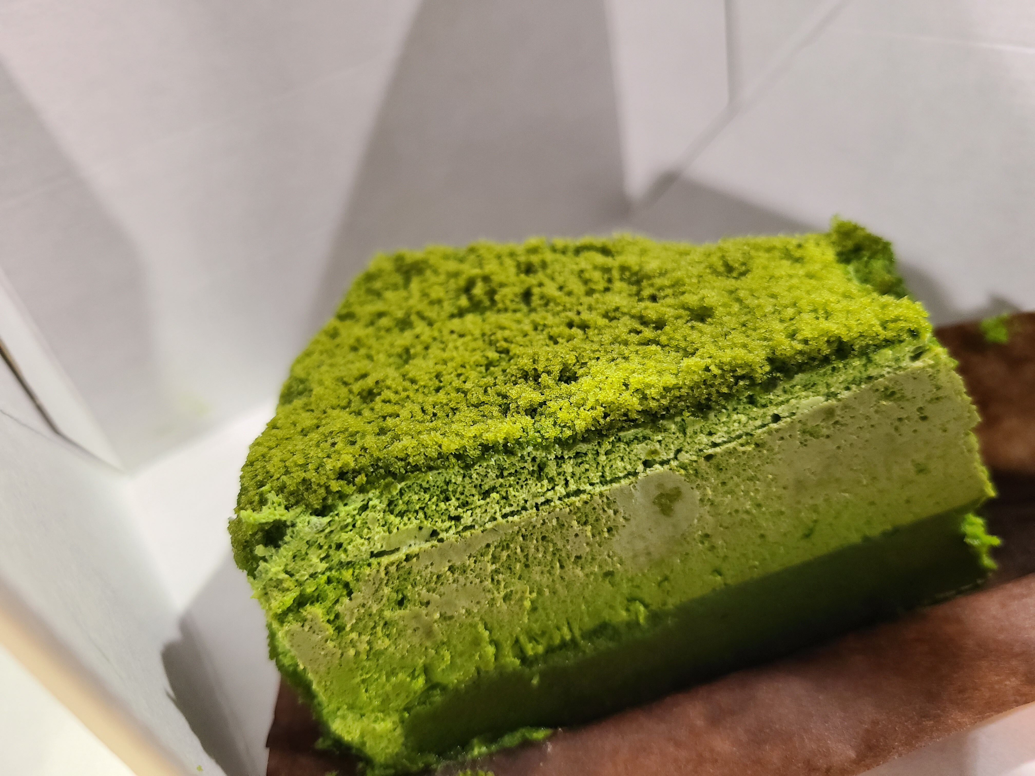 スタバの 抹茶ケーキ を頂きました フードアナリストtaeko食べて学んで旅して