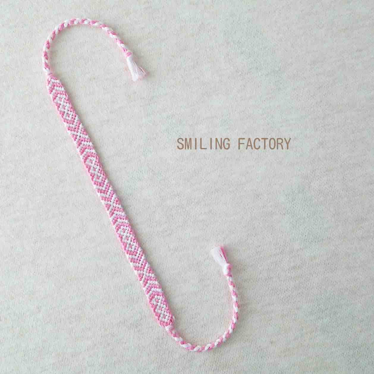 ３連ひし形模様ミサンガ Pi Wh ミサンガブログ Yaayaの手作りアクセサリーコレクション