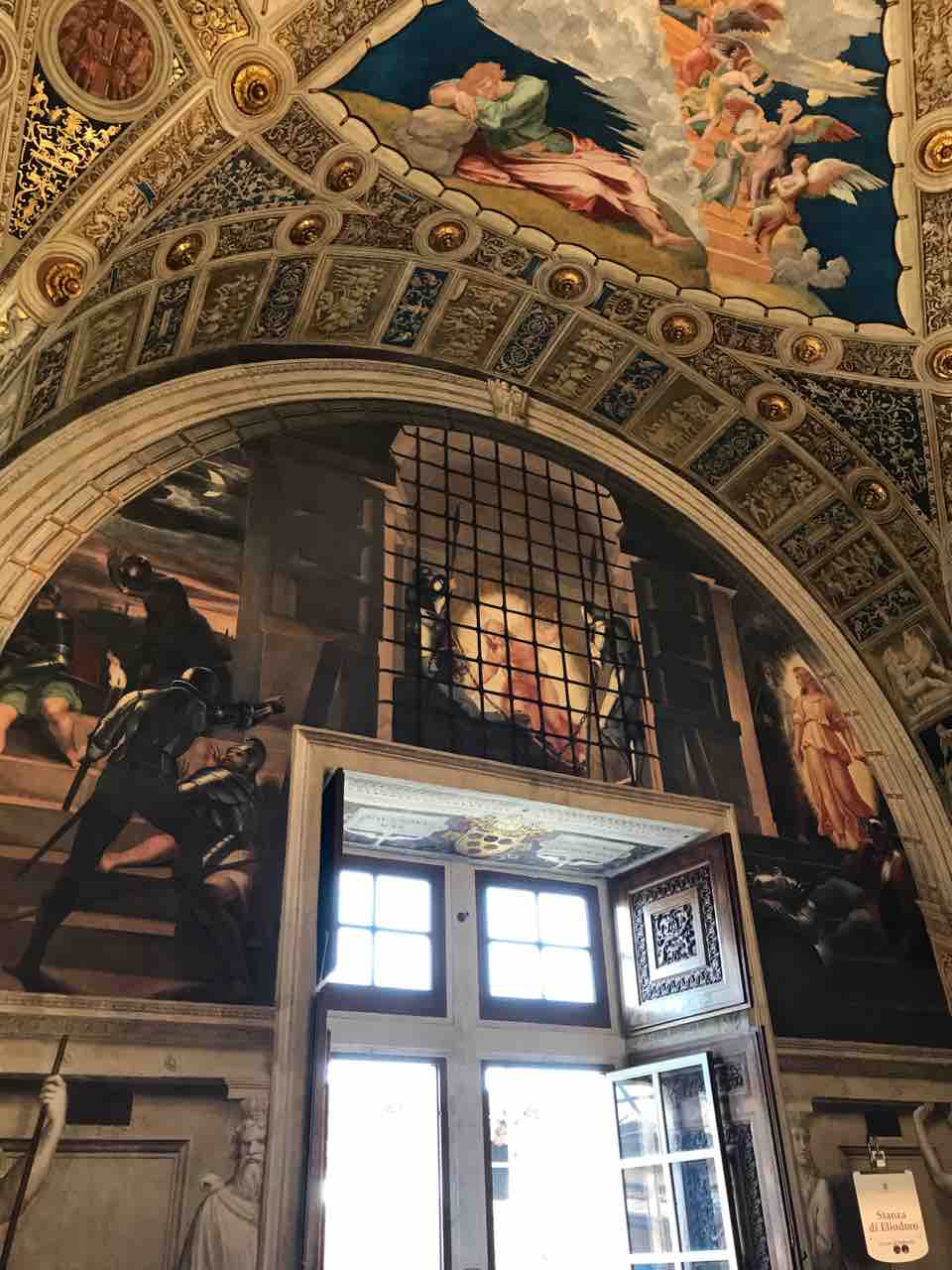 Roma Musei Vaticani Galleria Delle Carte Geografiche ヴァチカン美術館内 地図の間 たびのおととか 旅の音と香 Roma Musei Vaticani Galleria Delle Carte Geografiche ヴァチカン美術館内 地図の間 たびのおととか 旅の音と香
