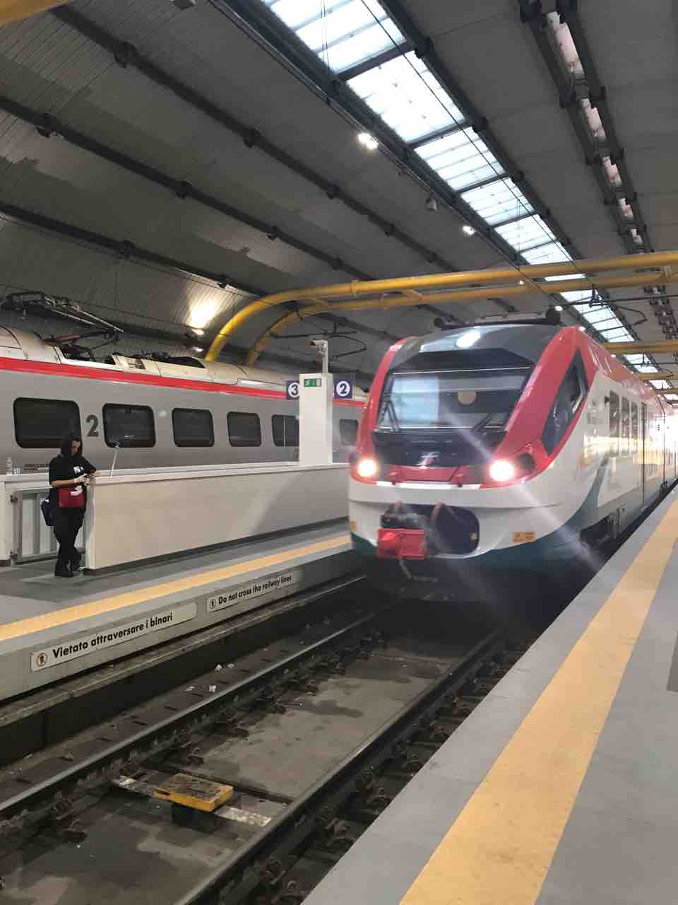 Roma Leonardo Express レオナルドエクスプレスでローマ市内へ向かう たびのおととか 旅の音と香 Roma Leonardo Express レオナルドエクスプレスでローマ市内へ向かう たびのおととか 旅の音と香
