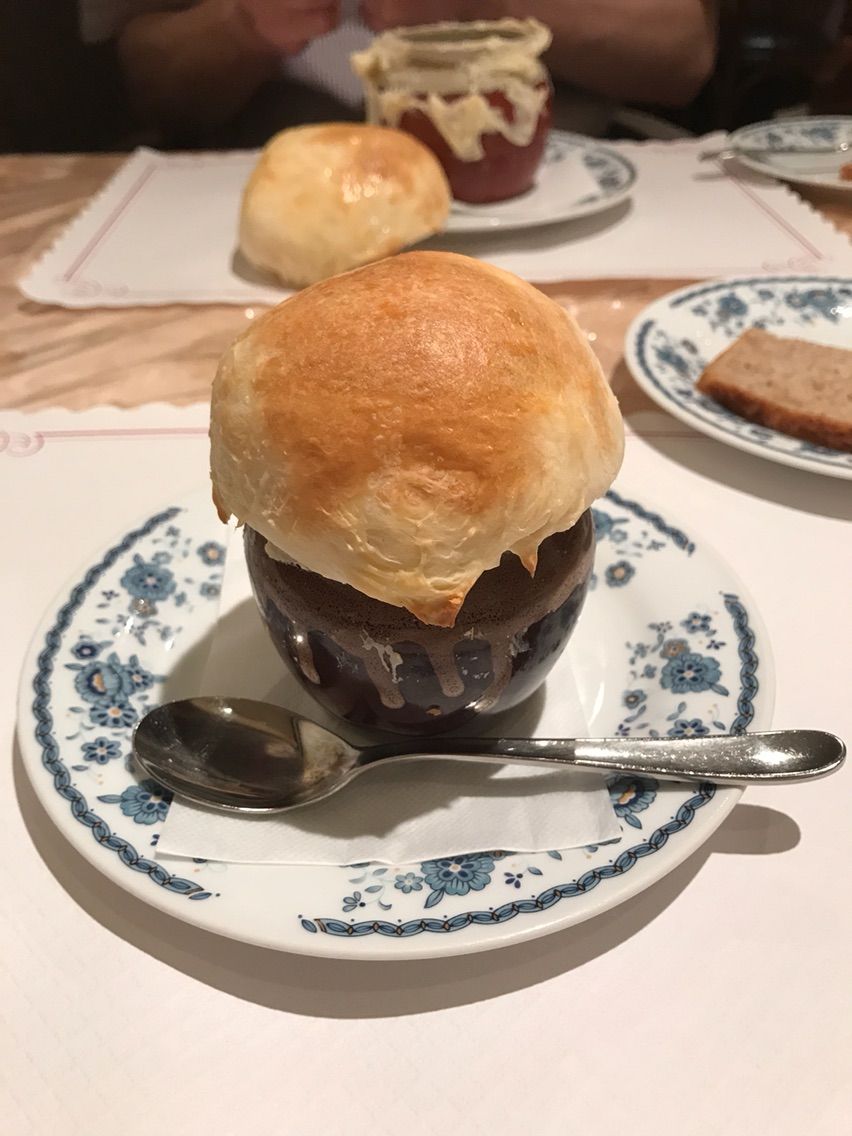 ロシア料理店スメターナ 壺焼き たびのおととか 旅の音と香 ロシア料理店スメターナ 壺焼き たびのおととか 旅の音と香