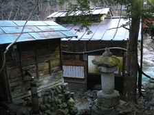 ���դ�������ڸ��������������