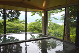 絶景日帰り温泉 龍宮殿本館(箱根町元箱根)