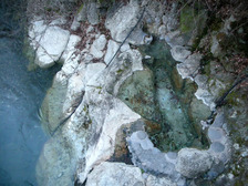 �ϸ�������������ڸ��������������