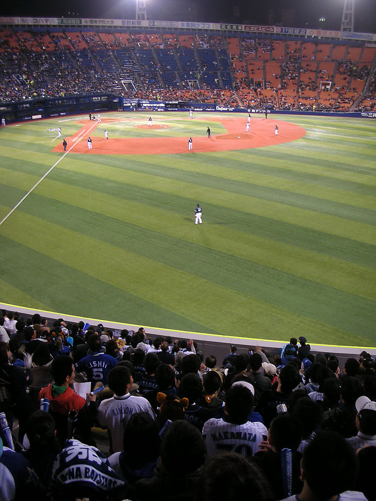 横浜denaベイスターズ本拠地開幕戦 旅は哲学ソクラテス