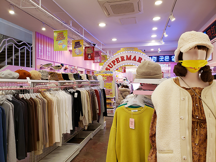 閉店 T T Chuu 明洞フラッグシップストア 旅リズム