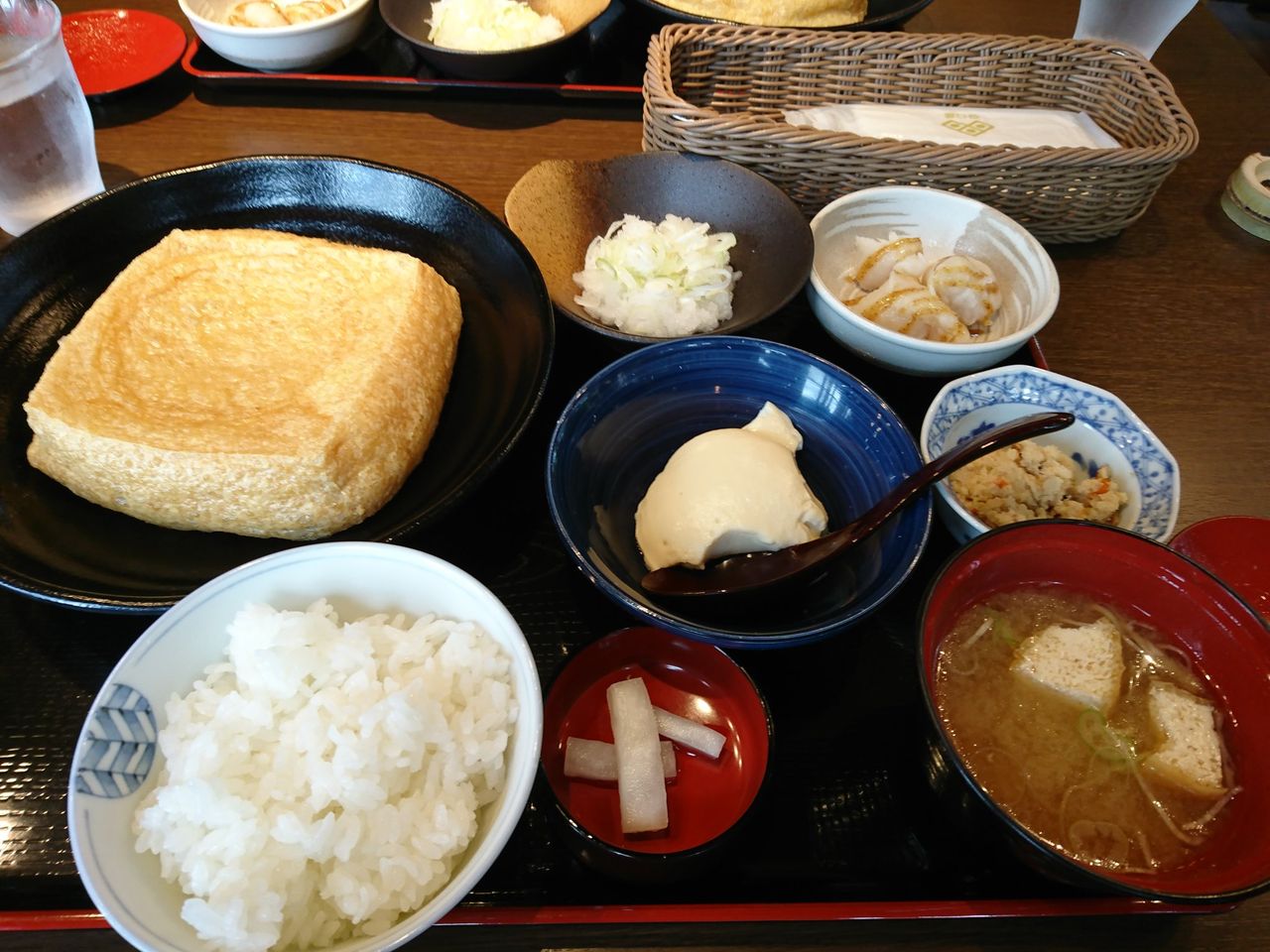 グルメ インパクト大 福井の本気の油揚げ 谷口屋 について おすすめ 旅先グルメ