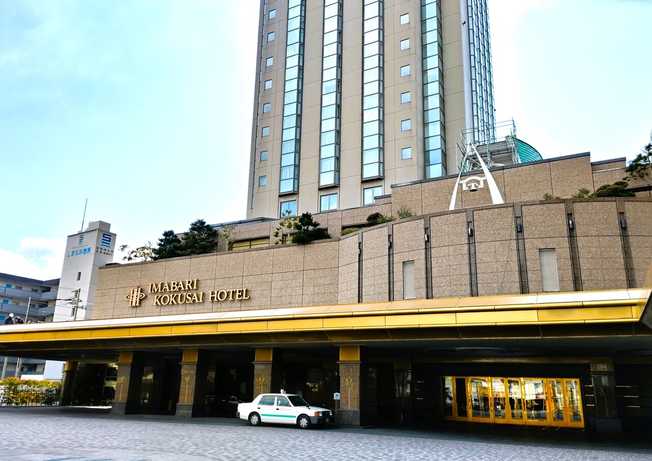 今治国際ホテルは豪華で良い : 旅おじさんの旅日記