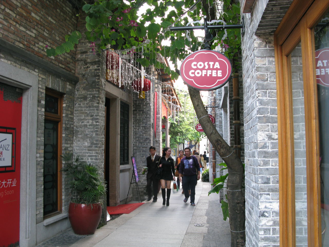 佛山の名所 3 嶺南天地 旅人生