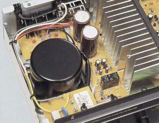 いい音ですDENON PMA-390プリメインアンプ　 大型トロイダルトランス いい音ですDENON PMA-390プリメインアンプ 大型トロイダル