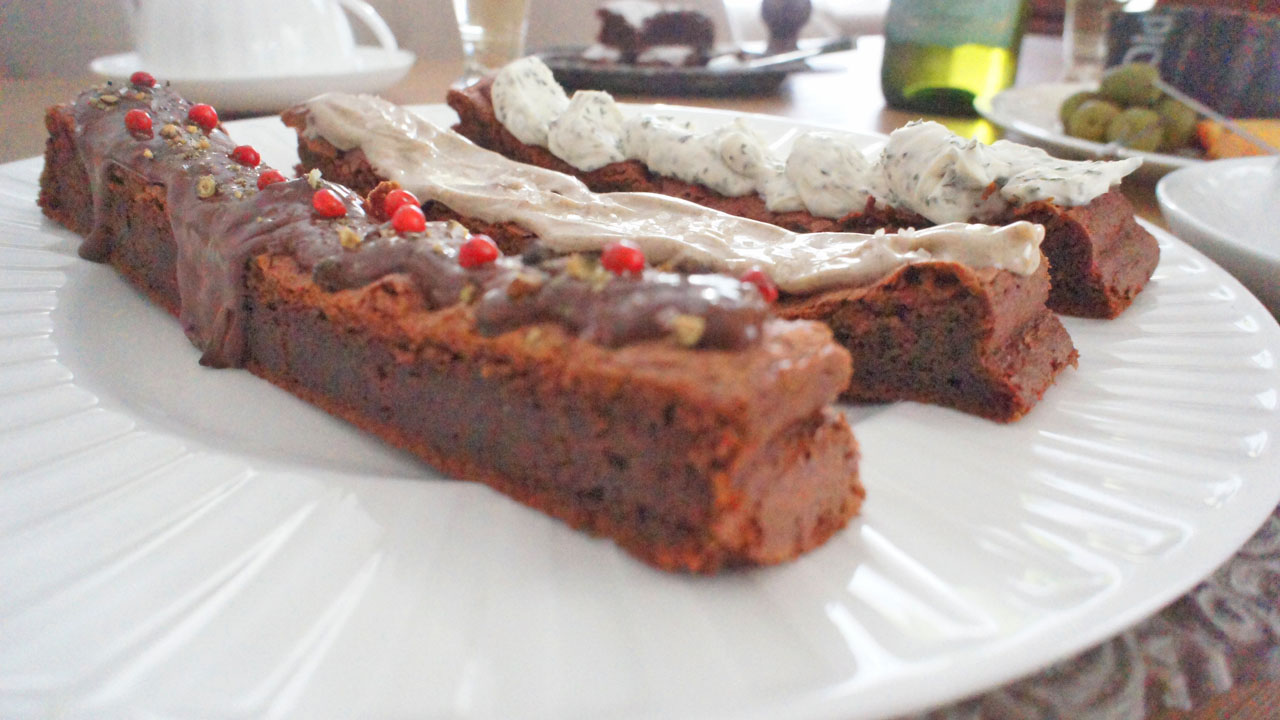 スパイスで大人な塩チョコガトーショコラ Hanari Kitchen