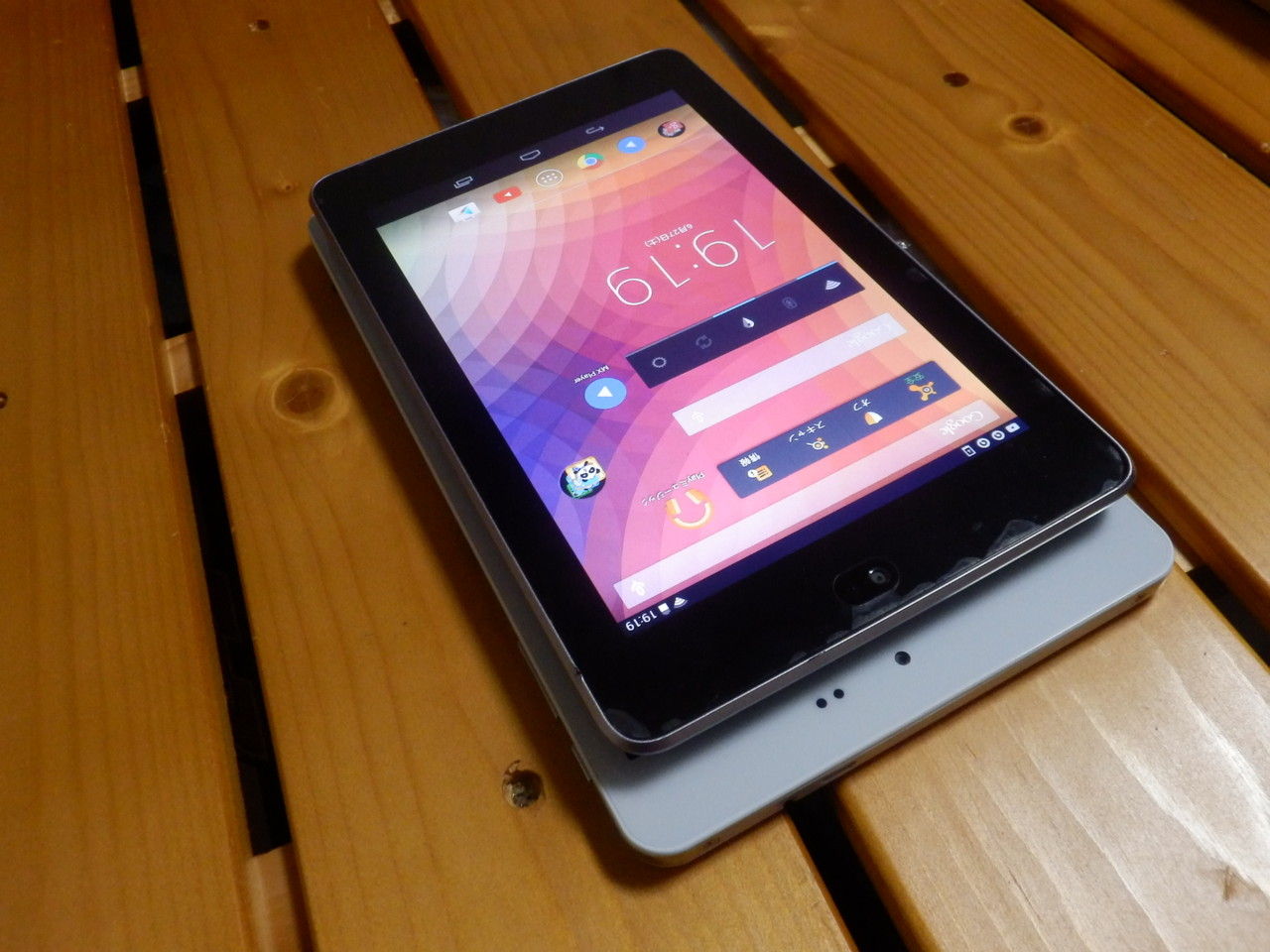 Chuwi Hi8 レビュー Nexus7 12年モデルと外装を比較してみた 中華タブレットとの日常 Chuwi Hi8 レビュー Nexus7 12年モデルと外装を比較してみた 中華タブレットとの日常