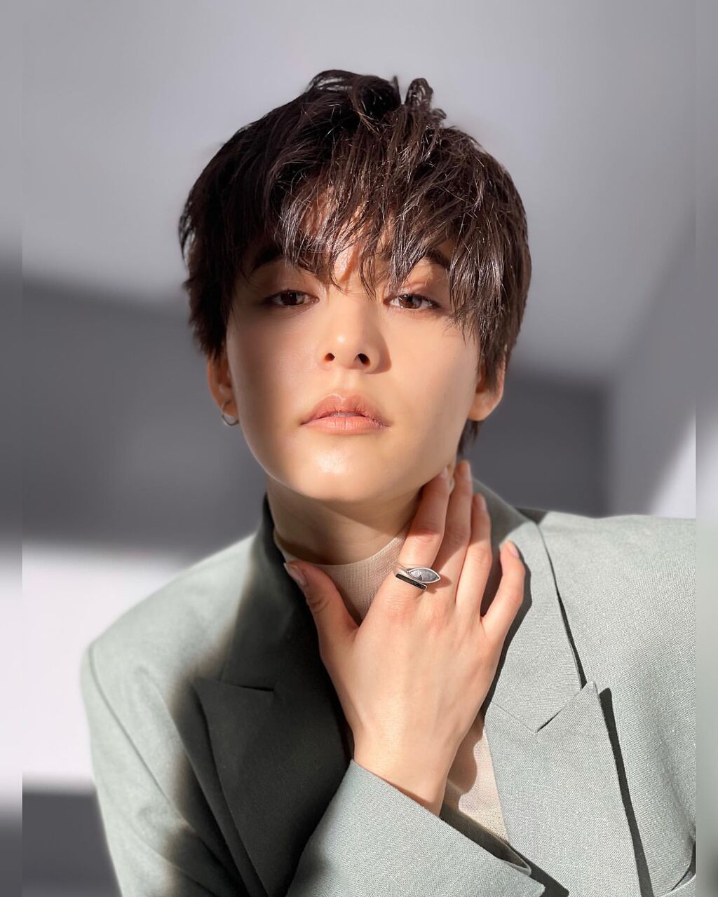 画像 新木優子 28 の男装コスプレがイケメンすぎてガチで話題にwwwwwwwwwwwwwww ろいアンテナ 画像 新木優子 28 の男装コスプレがイケメンすぎてガチで話題にwwwwwwwwwwwwwww ろいアンテナ