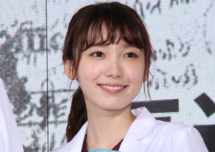 飯豊まりえ 色白スリム可愛くて美人すぎと大絶賛されてる模様wwwwwwwwww 飯豊まりえ 色白スリム可愛くて美人すぎと大絶賛されてる模様wwwwwwwwww