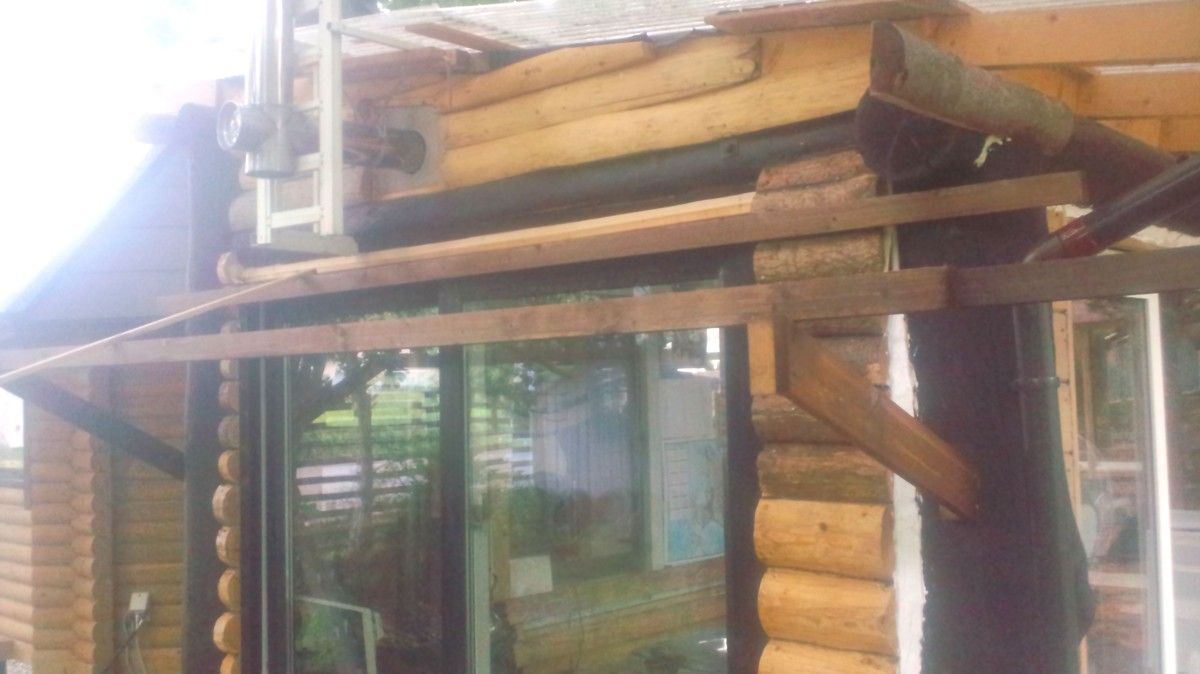 小屋薪棚１ 北のrakuen荘オーナーのブログ