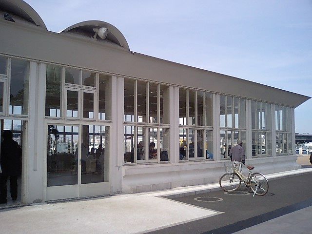 山下公園にlawson みなとみらい線周辺散歩日記 山下公園にlawson みなとみらい線周辺散歩日記