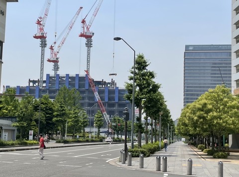 E625CBDB-BA96-4F82-82EE-D2CA7FB5FC45