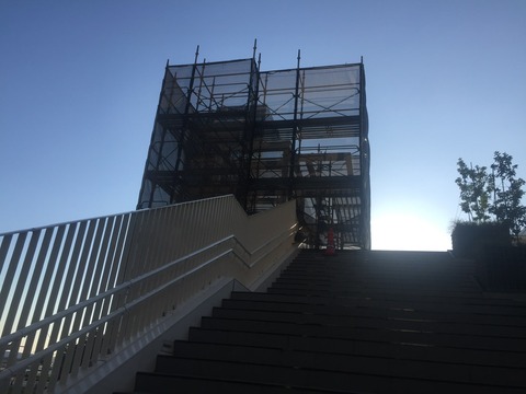 8D5DF127-DA65-460B-8FF9-8F76CB11B4D0