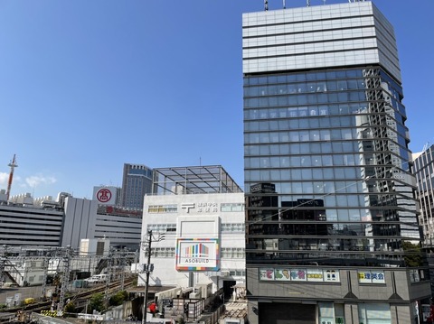 D1AB498D-7326-4DAA-8C67-4511A5078FA0