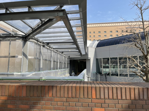 F5AD9532-A86F-4224-AFFB-FD58A7948279