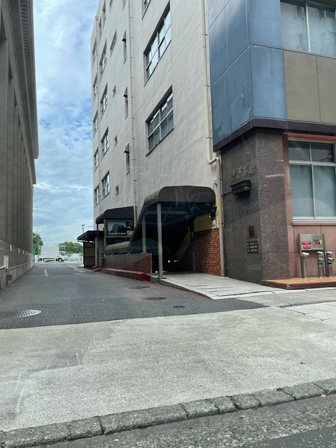 BAF1E369-77A8-4CD2-8B1D-F23C61170C47