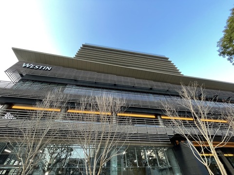 31B67A55-2F89-46A8-AD2C-825D675685CD