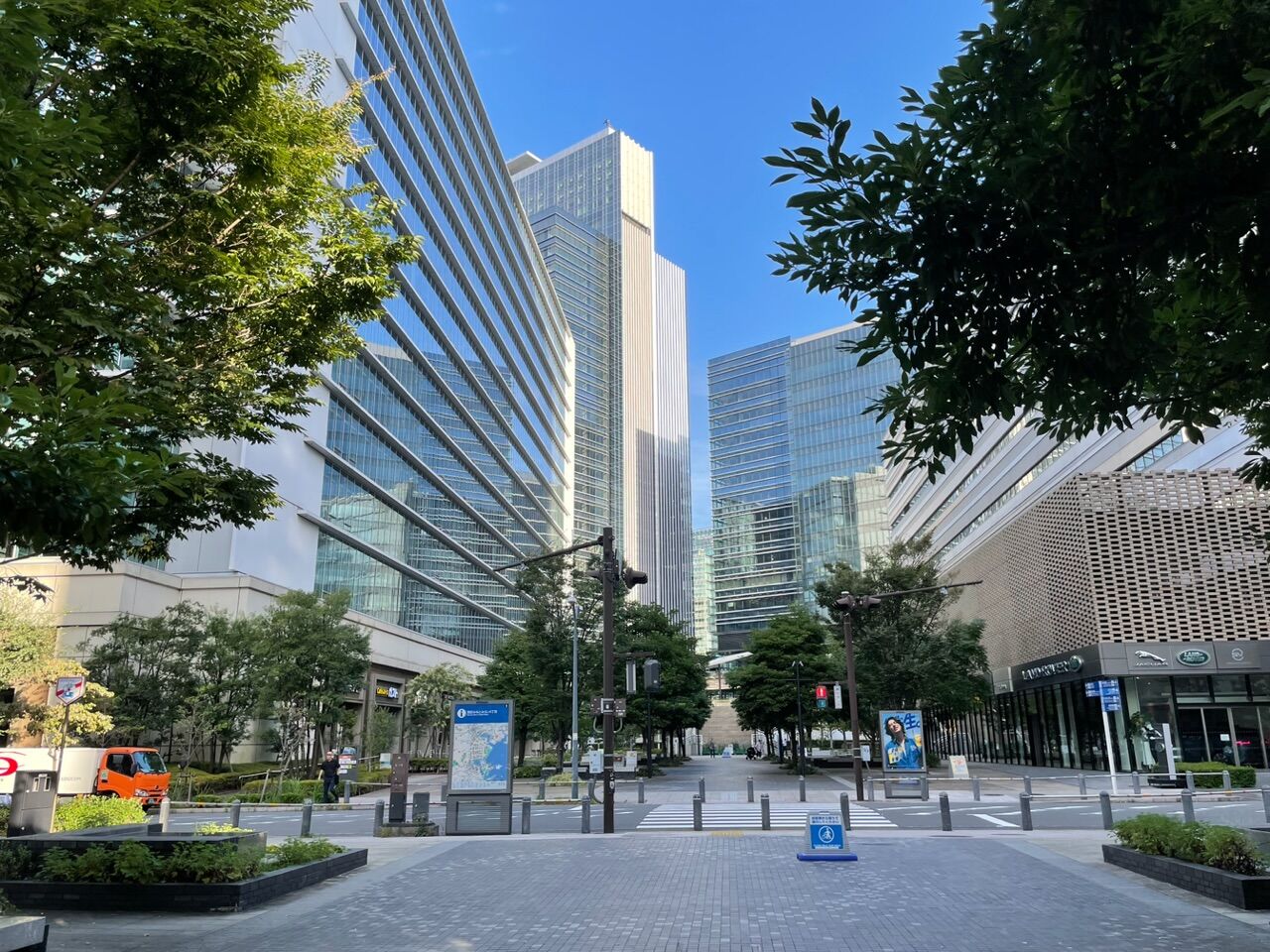 コンカード横浜 テナント