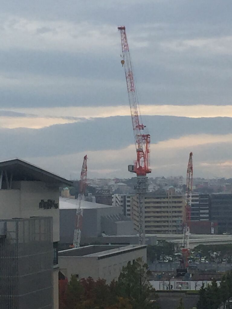 立ち上がり始めたlgビル みなとみらい大通り周辺のビル建設 みなとみらい線周辺散歩日記