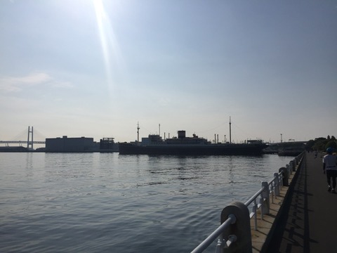 8B57C7B1-60F5-4FBD-B5EF-4C97BC6D471F