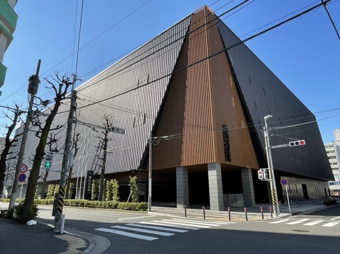 BBE32F2C-14CD-4846-84FF-3469214B87CE