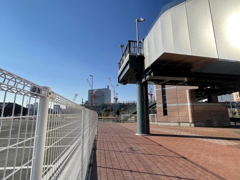 EF0659E6-E2E4-4BD3-97A7-EDDE61F5D943