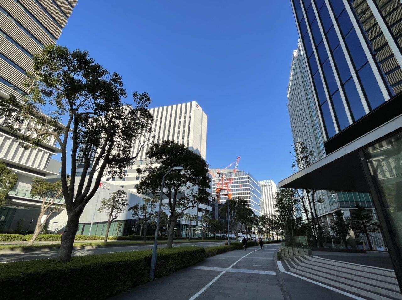 立ち上がり始めたlgビル みなとみらい大通り周辺のビル建設 みなとみらい線周辺散歩日記