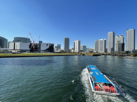 802C4DB3-82D0-40A7-BF26-B7922E55658F