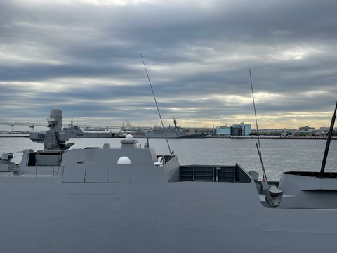 9A5460D7-F6EC-4D1E-9D27-608E9863E9E4