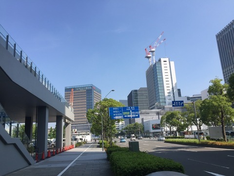 B8AB99FD-6B67-4204-918C-FF1A40C713D2