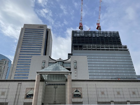 3D517D8A-479D-40E4-B14D-186377A2E316