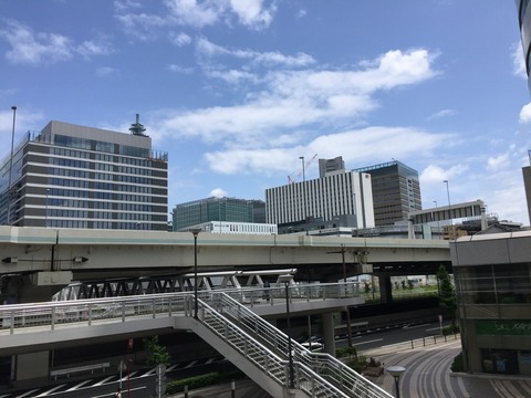 065C9F08-E762-4701-8328-6091B6824562