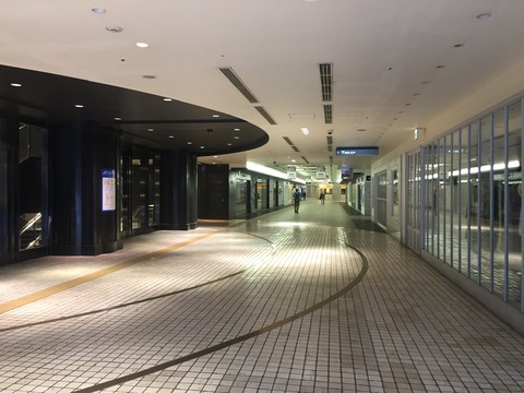 8EB992A1-6658-4418-BF2E-8E2F35FDEE3A