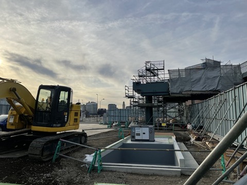 2FFB0329-522C-4575-8782-45B1E9D061C6