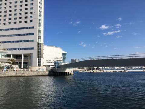 07944E8C-1A01-4EF9-AFA1-77F229E6E4E8