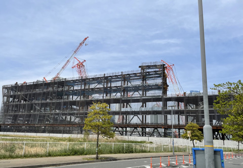 725EC340-0E5B-43C1-881E-BA71C5053440