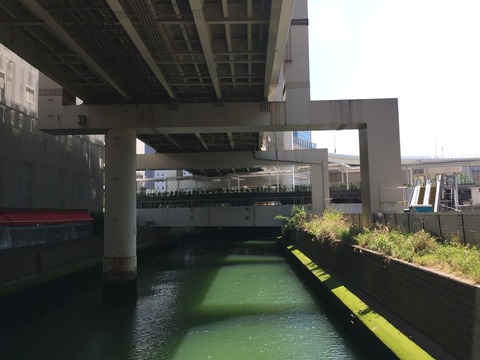 4F8960BF-9ED0-4385-ADBB-0326B77B71EE