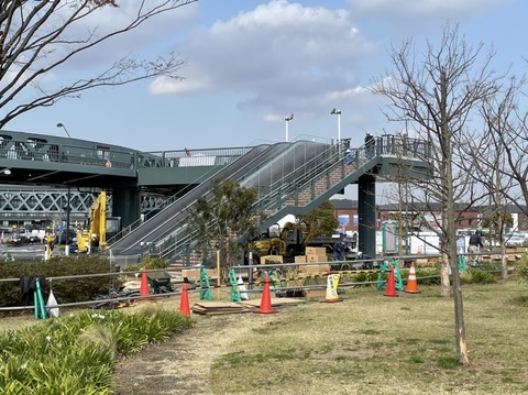 FE14FDE6-0F83-47EE-AF75-5FA597C0435A