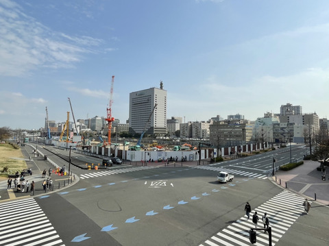 C03F1AEE-AE6D-4FBB-A01B-57DA864A875F