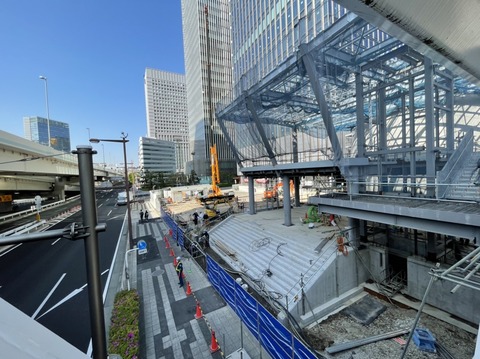 53BC263E-3D29-402A-B1A0-4A514B791404