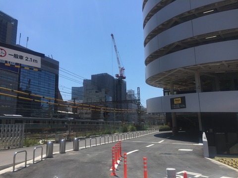 3E3E28A9-1505-4FF6-A1DE-DA67C19F4968